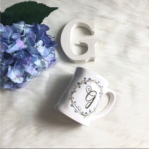 • “G" Monogrammed Artisan Mug • ☕️ 2/$10 Item